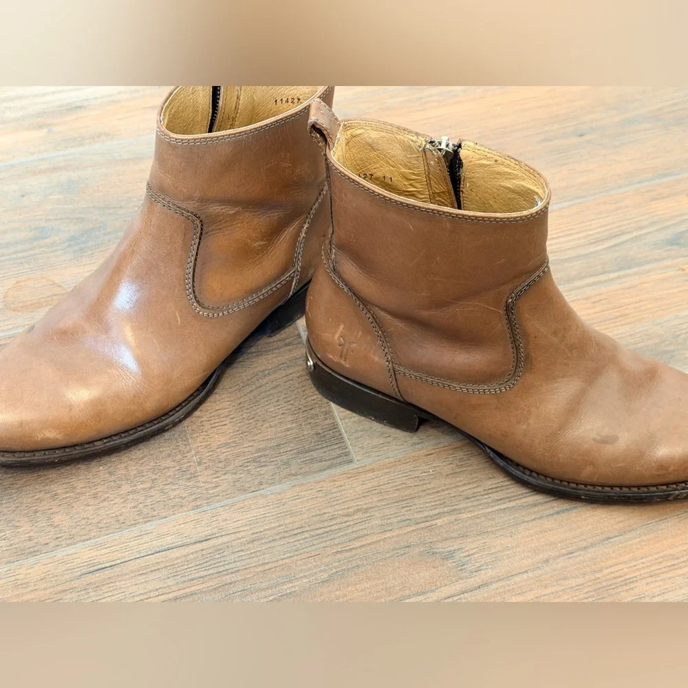 Frye step out
